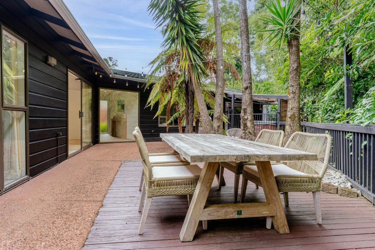 9 Awaruku Road, Torbay, Auckland - Carousel 2