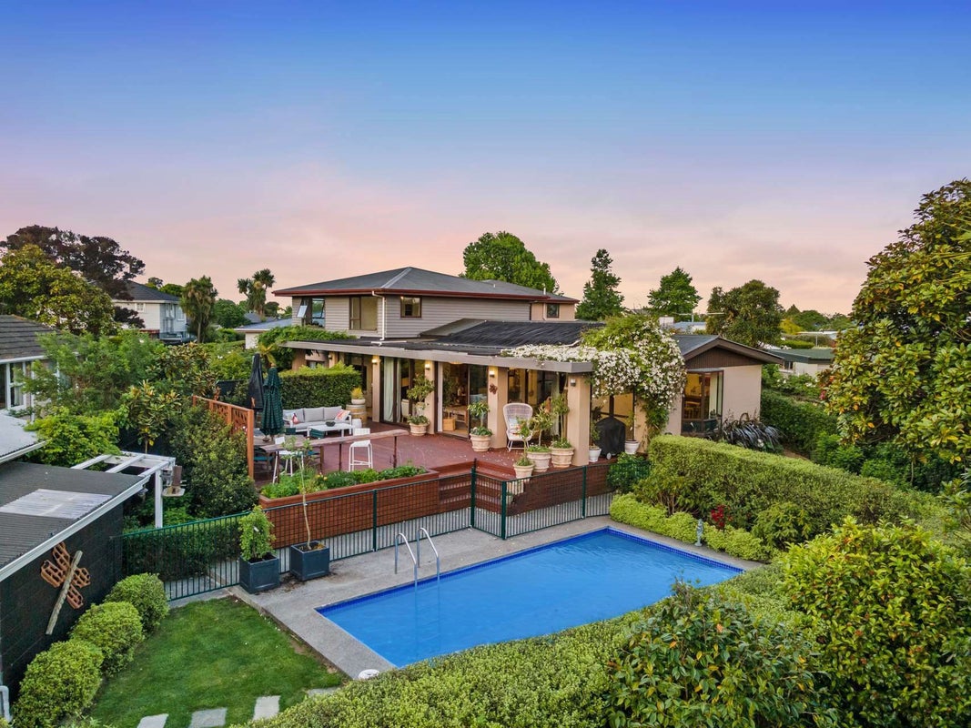 45 Whitby Street, Burnside, Christchurch - Carousel 1