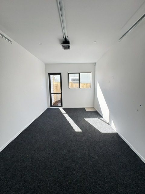 8 Waiohua Road, Greenlane, Auckland - Carousel 9