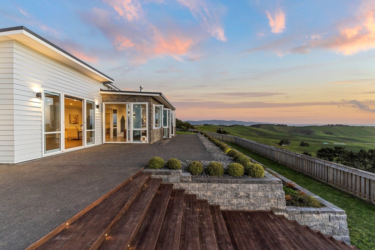 132 Waller Road, Mauku - Carousel 2