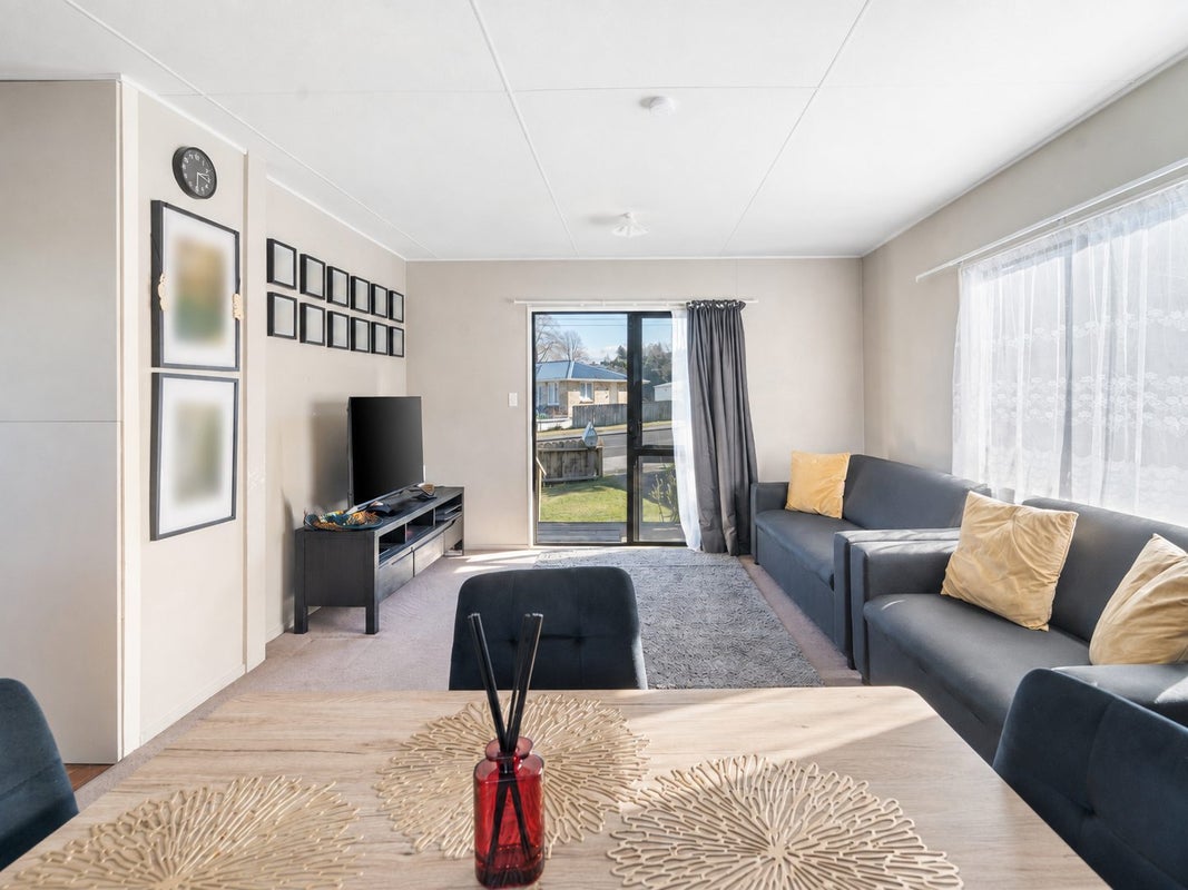 25B Thomas Crescent, Western Heights, Rotorua - Carousel 2
