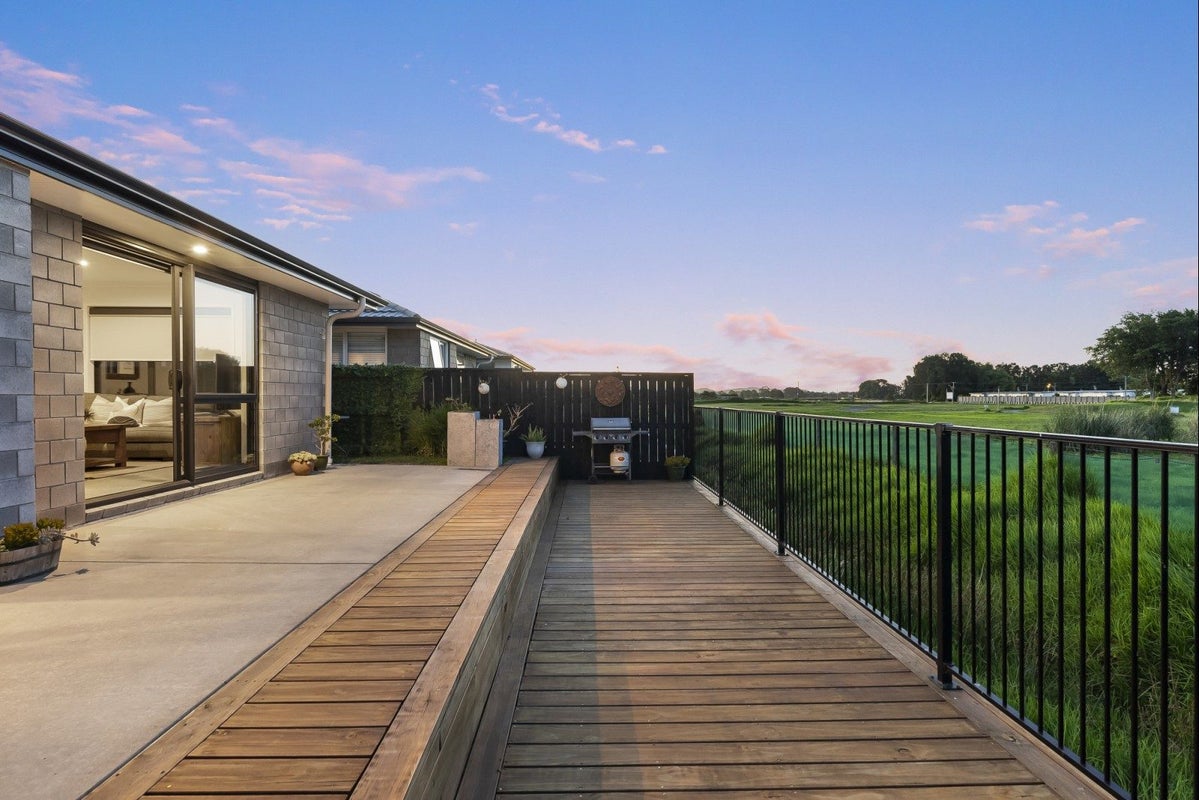 5A Te Wharo Drive, Papamoa, Tauranga - Carousel 2