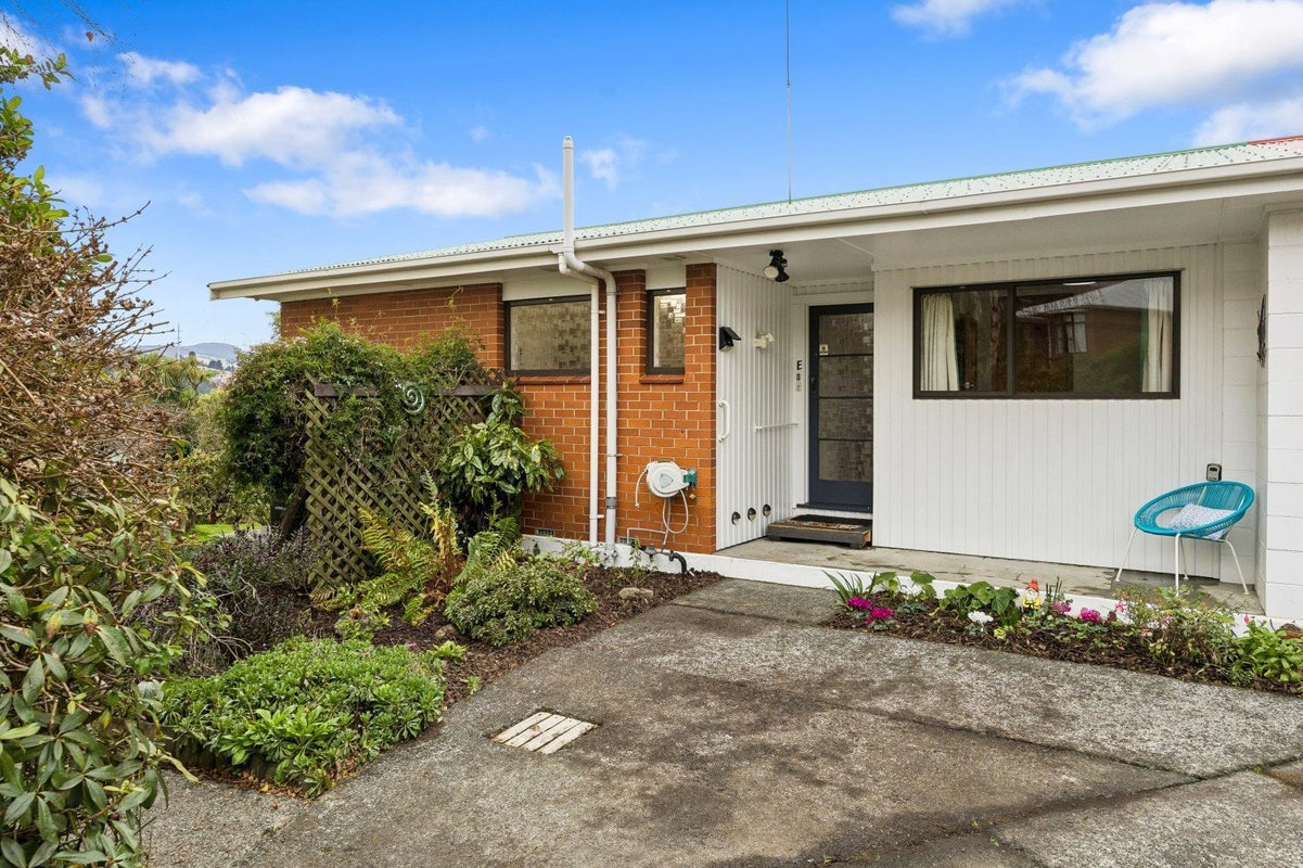 61E Playfair Street, Caversham, Dunedin - Carousel 2