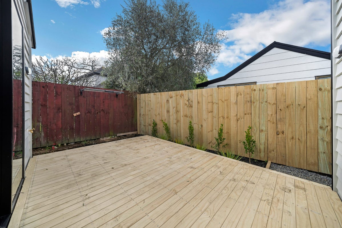 17 Lisa Rise, Half Moon Bay, Auckland - Carousel 12