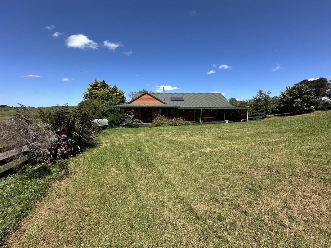 50 Ormandy Road, Whangarei - Carousel 2