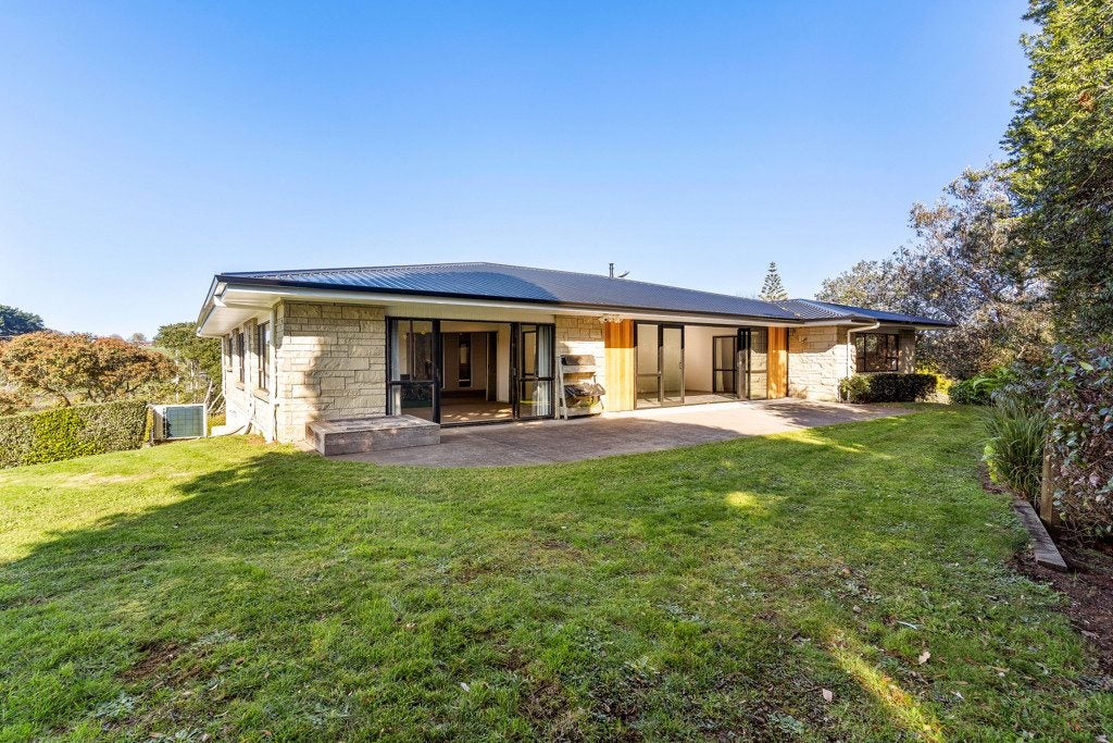 114 Morley Road, Waiuku - Carousel 2