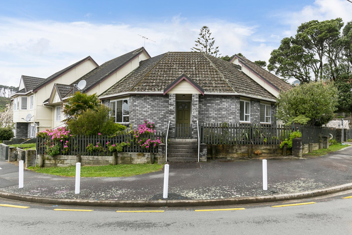 5/5 Gordon Street, Newtown, Wellington - Carousel 1