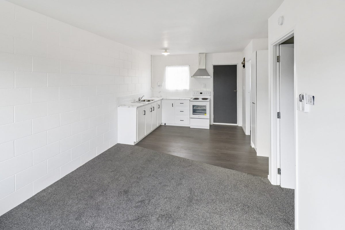 14/10 Hutton Street, Otahuhu, Auckland - Carousel 2