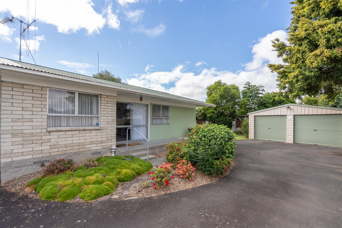 51B Vernall Street, Nawton, Hamilton - Carousel 1