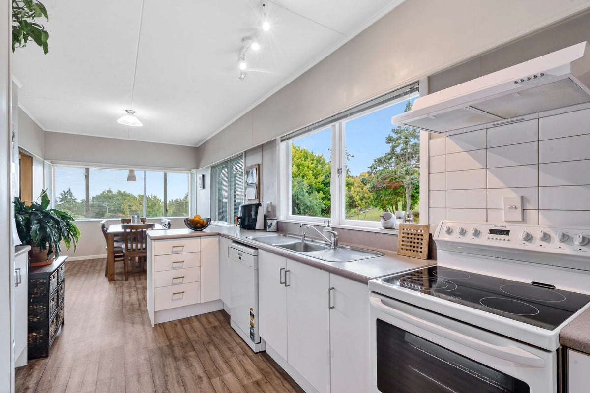 18 Matangi Street, Stoke, Nelson - Carousel 2