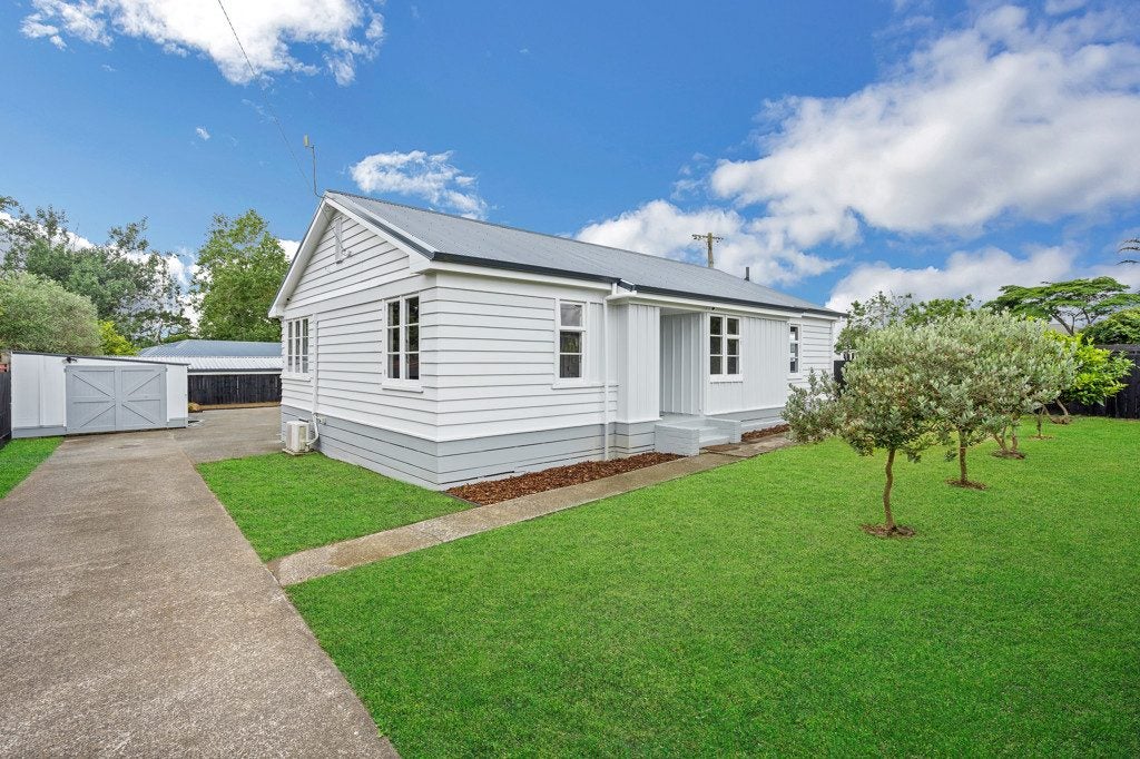 10 Buchanan Road, Kingseat, Papakura - Carousel 2