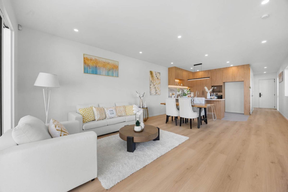 111 Tributary Parade, Karaka, Papakura - Carousel 2