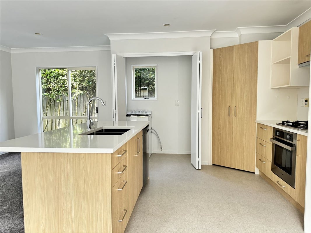 10D Trafalgar Street, Johnsonville, Wellington - Carousel 2