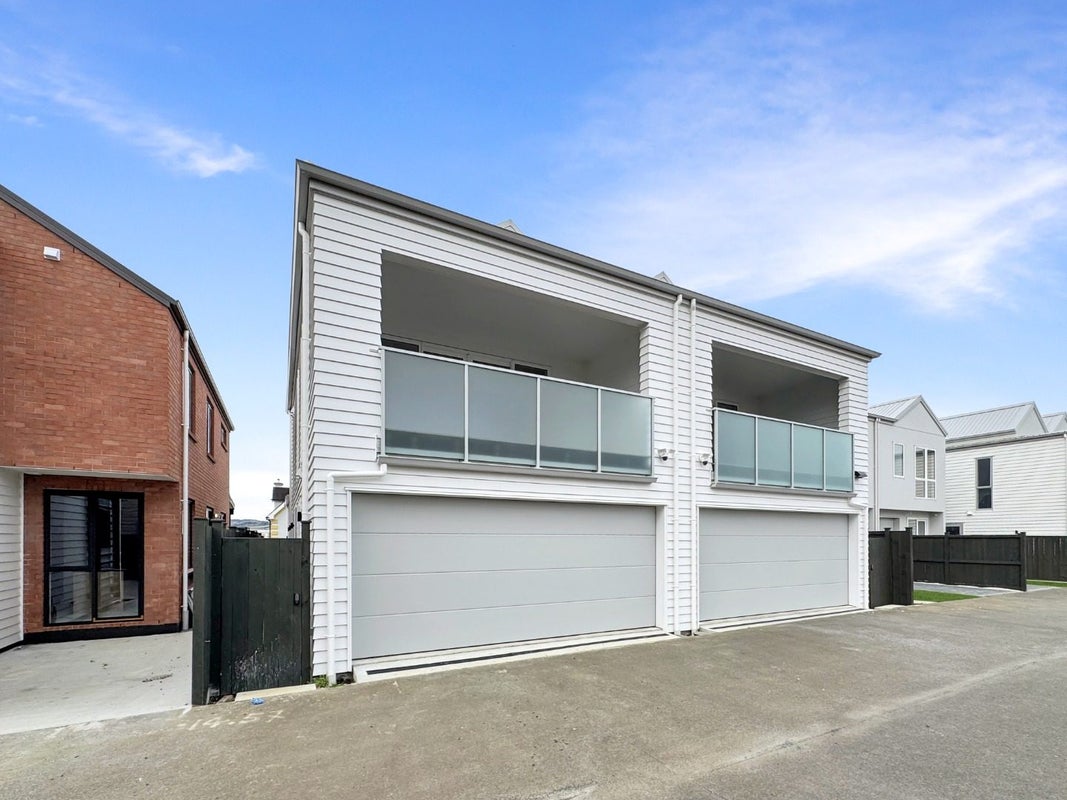 12 Yellow Pear Lane, Karaka, Papakura - Carousel 19