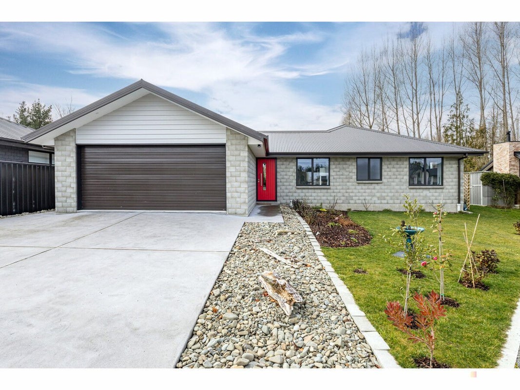 17 Strawberry Place, Geraldine, Geraldine - Carousel 1