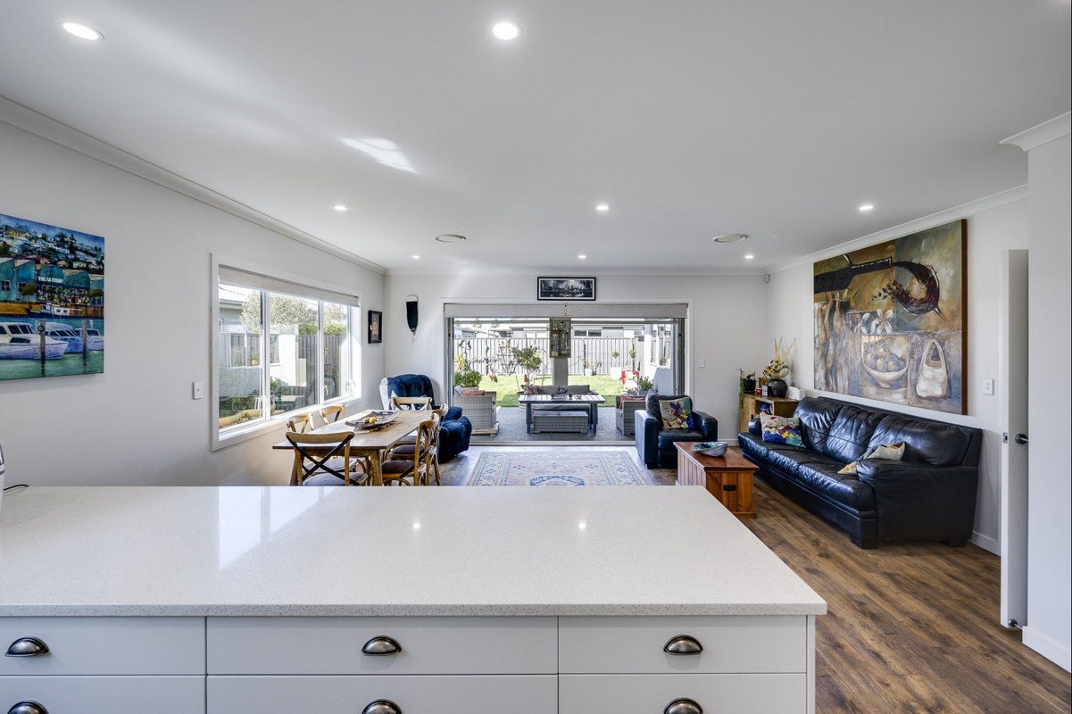 54 Eriksen Road, Te Awa, Napier - Carousel 2