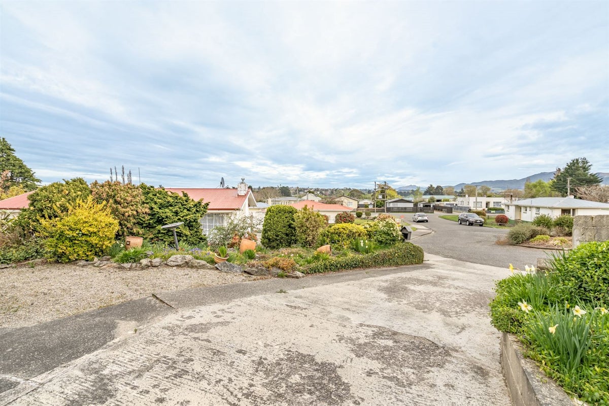 4 Kiwi Street, East Gore, Gore - Carousel 25
