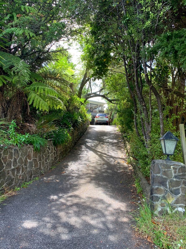 44 Rimutaka Place, Titirangi, Auckland - Carousel 22