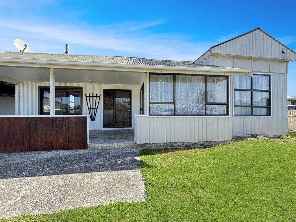 1 Grey Street, Wairoa, Wairoa - Carousel 2