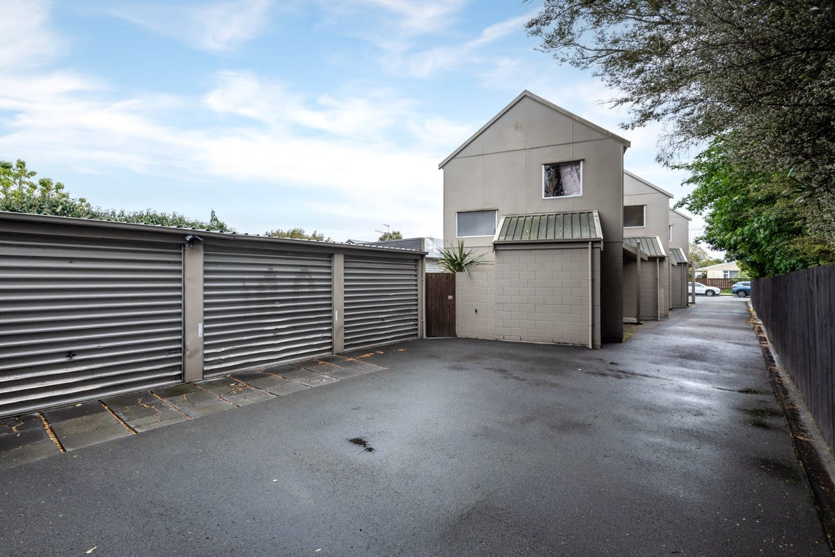 2/44 Alexandra Street, Richmond, Christchurch - Carousel 17