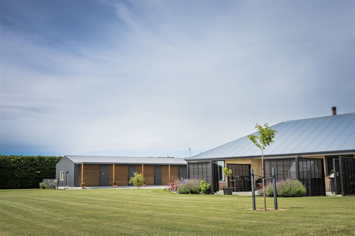2/243 Weedons Ross Road, Christchurch - Carousel 2