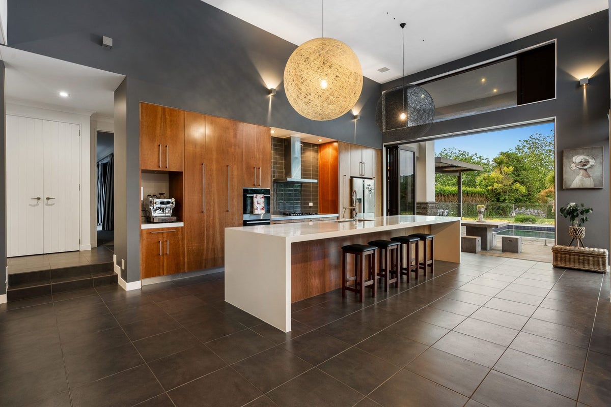 11 Kingscliff Rise, Albany - Carousel 2