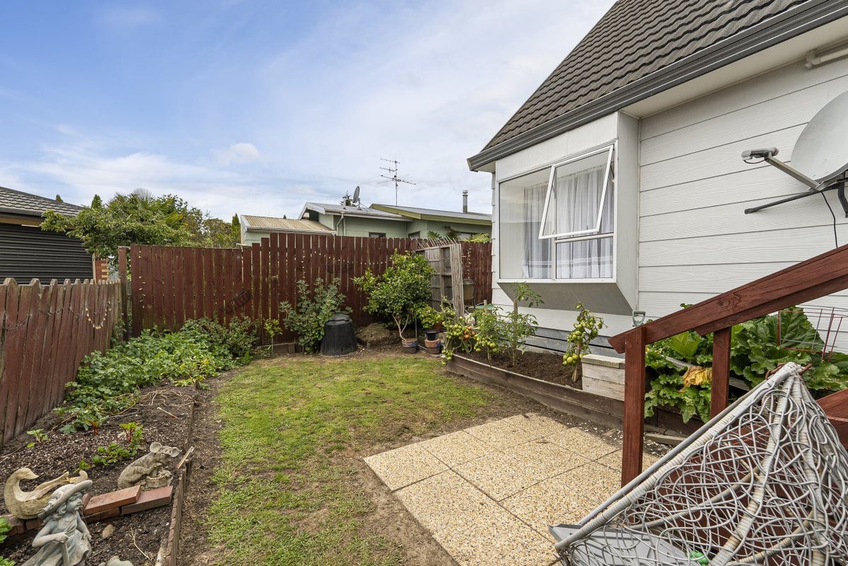 112 Parkers Road, Tahunanui, Nelson - Carousel 15