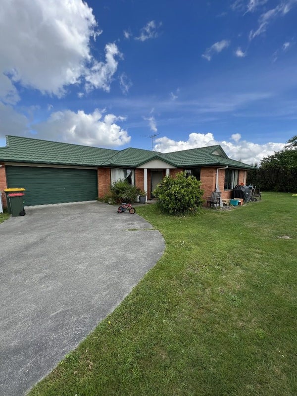 83 Powells Road, Fairview Downs, Hamilton - Carousel 1