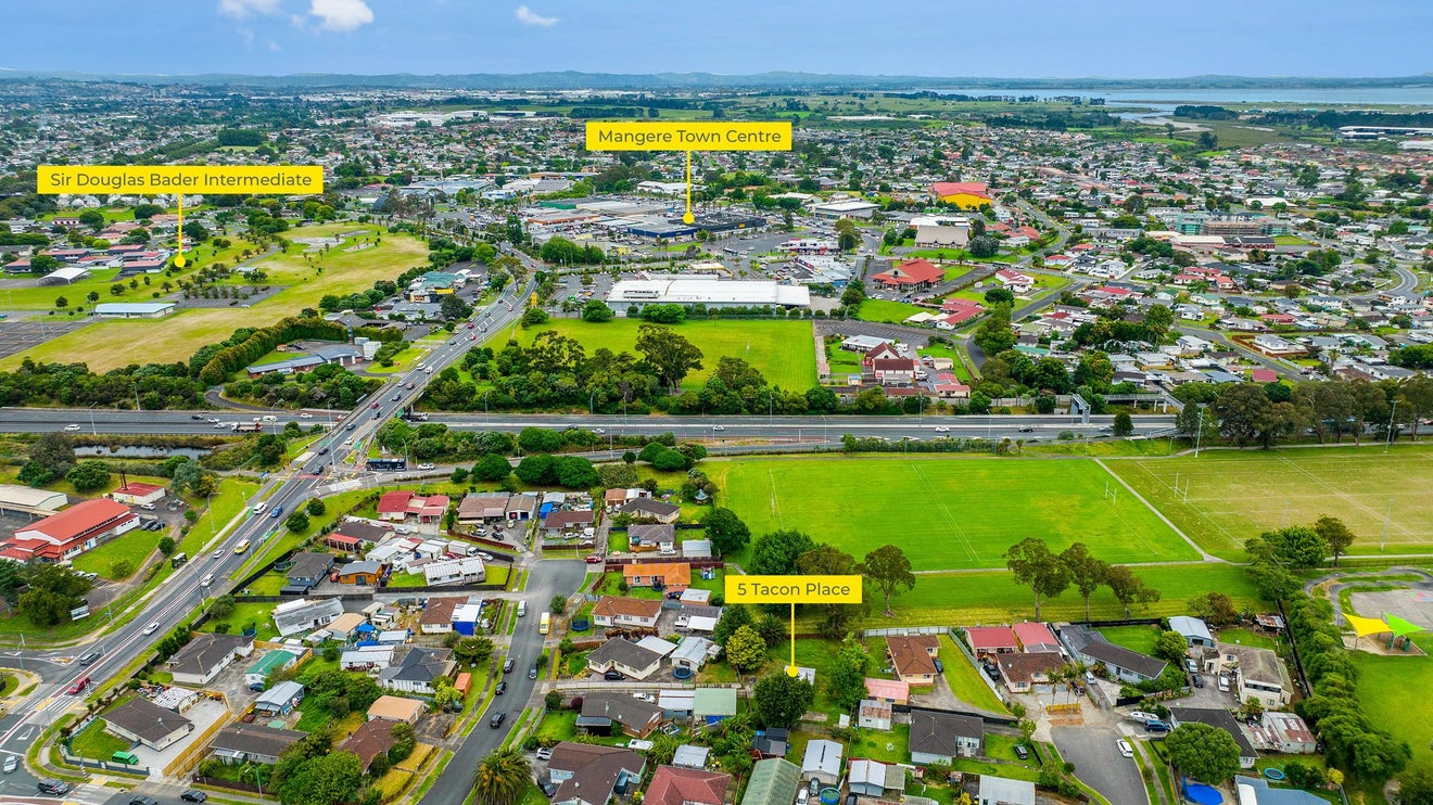 5 Tacon Place, Mangere, Auckland - Carousel 2
