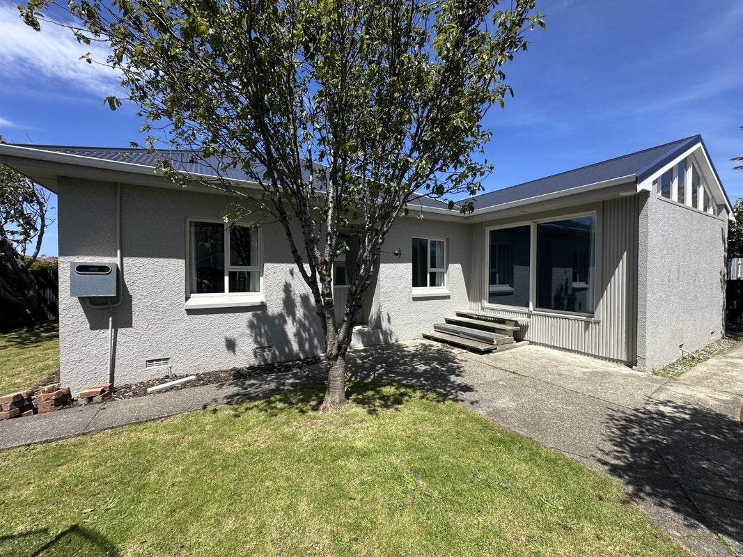 8 Wilton Street, Windsor, Invercargill - Carousel 1