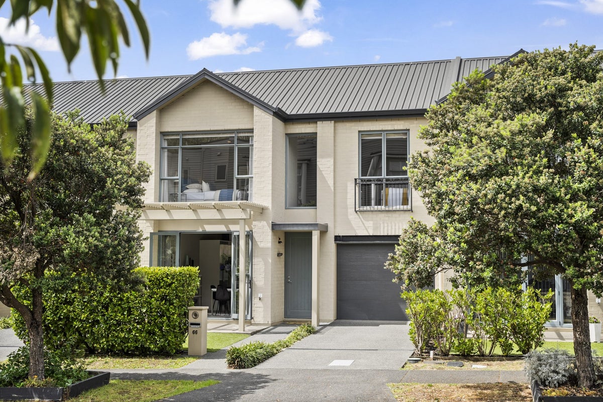 66 Barbarich Drive, Stonefields, Auckland - Carousel 1