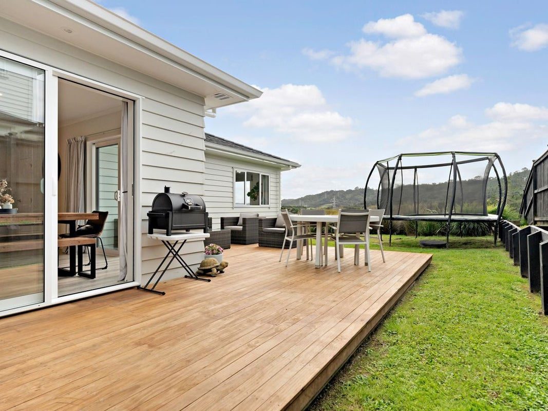 47 Jeroboam Loop, Kumeu - Carousel 10
