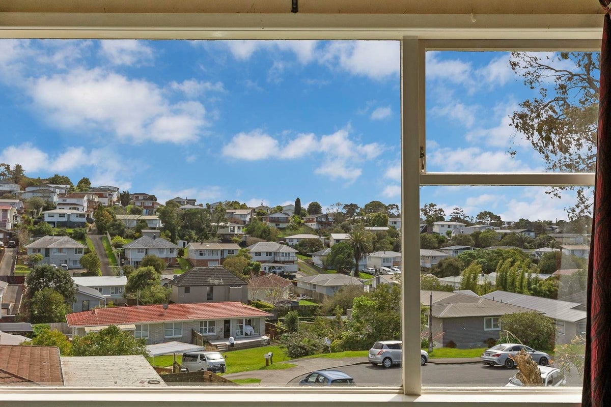 20 Wykeham Place, Glenfield, Auckland - Carousel 2