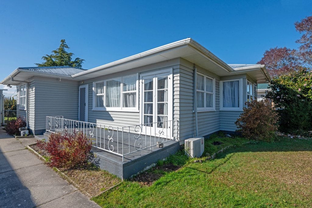 20 Phillip Street, Victoria, Rotorua - Carousel 16