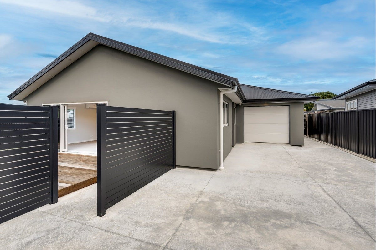3A Pembroke Street, Taradale, Napier - Carousel 19
