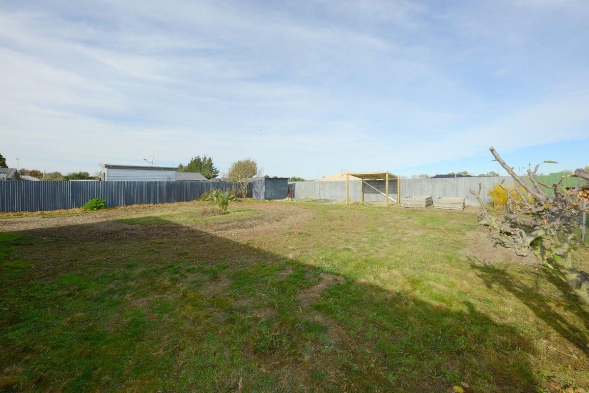 137 Horndon Street, Darfield, Darfield - Carousel 13