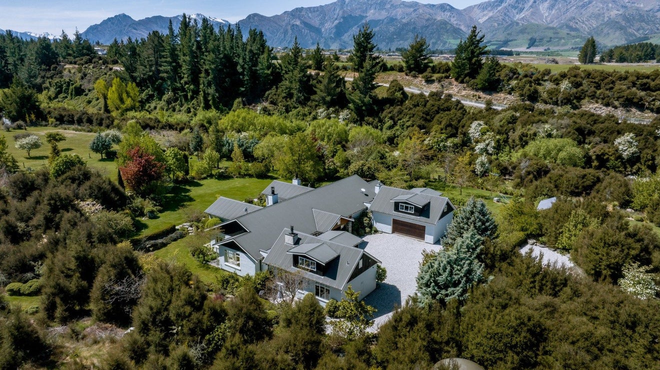 162 Te Awa Road, Wanaka - Carousel 2
