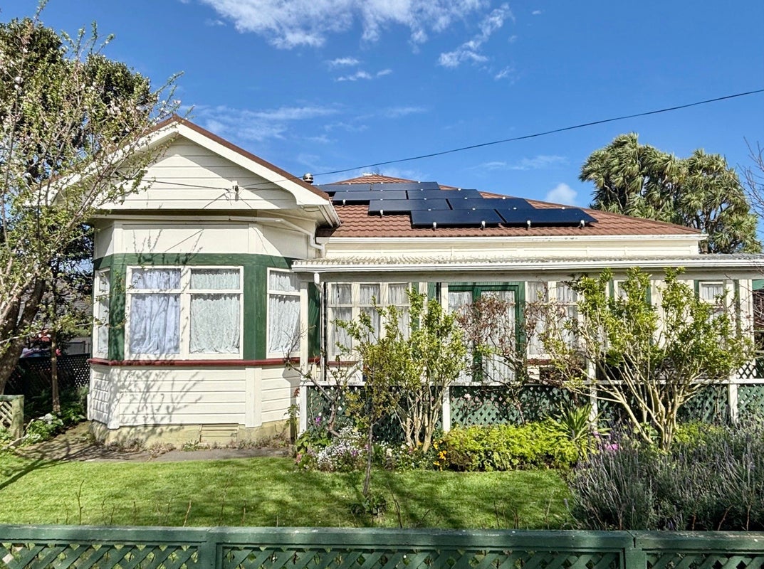 45 Mudie Street, Alicetown, Lower Hutt - Carousel 1