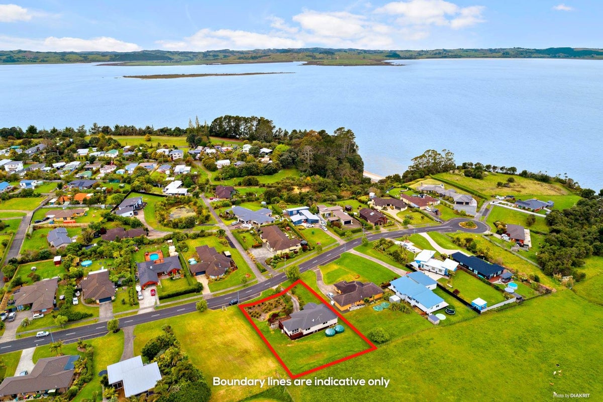 21 Omana Avenue, Helensville, Rodney, Auckland - Carousel 2