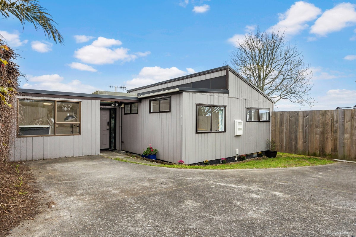 2/54 College Road, Northcote, Auckland - Carousel 2