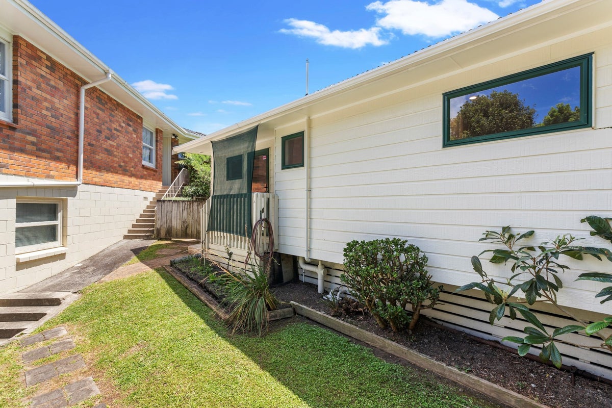 88 Hetherington Road, Ranui, Auckland - Carousel 2