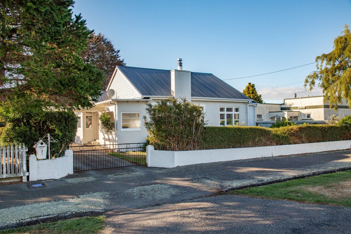 3 McKenzie Terrace, Carterton, Carterton - Carousel 1