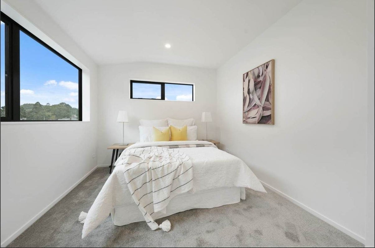 14 Hillsborough Road, Hillsborough, Auckland - Carousel 2
