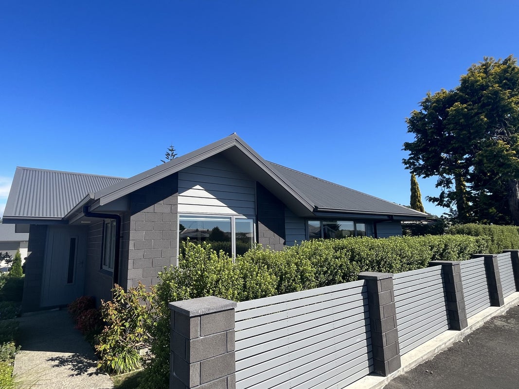 10A Knowles ST, Terrace End, Palmerston North - Carousel 2