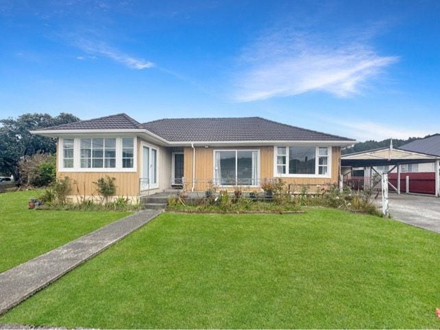 1 Johnston Grove, Taita, Lower Hutt - Carousel 1