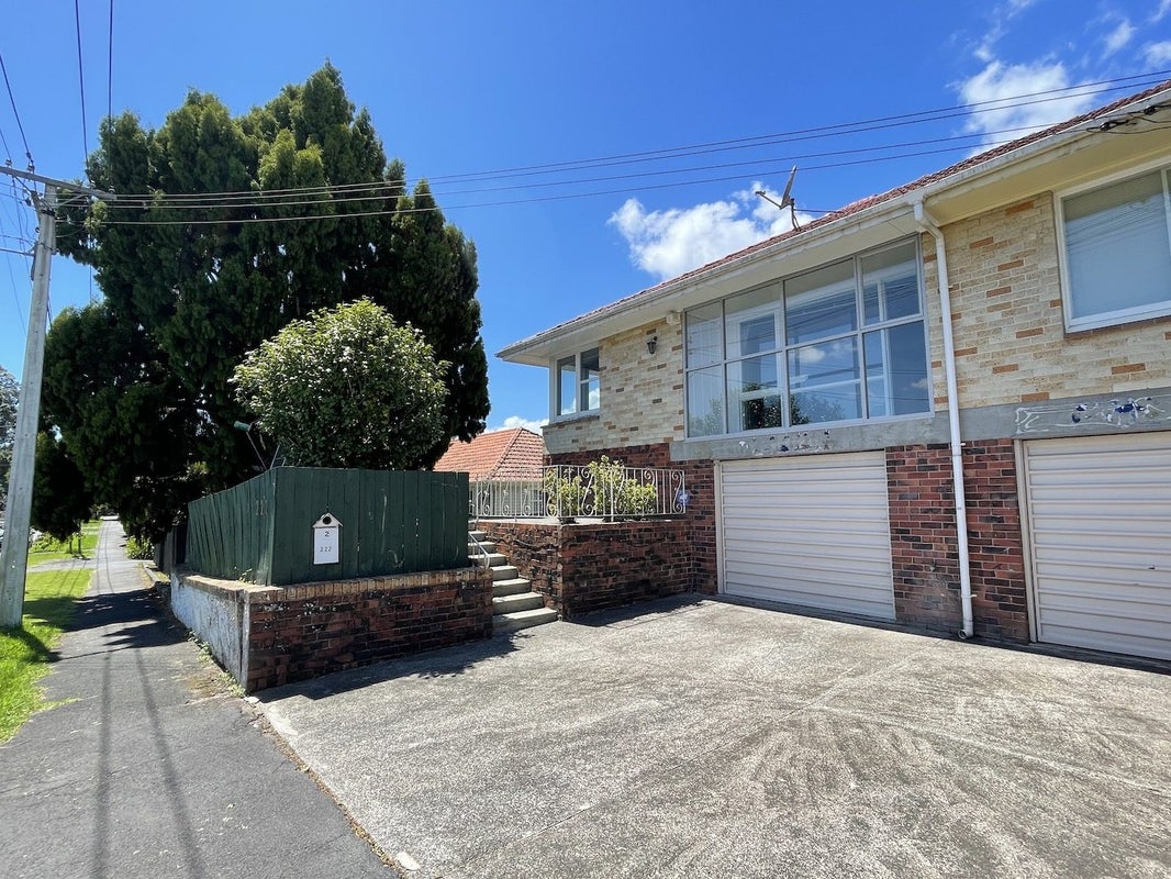 2/222 Gillies Avenue, Epsom, Auckland - Carousel 2