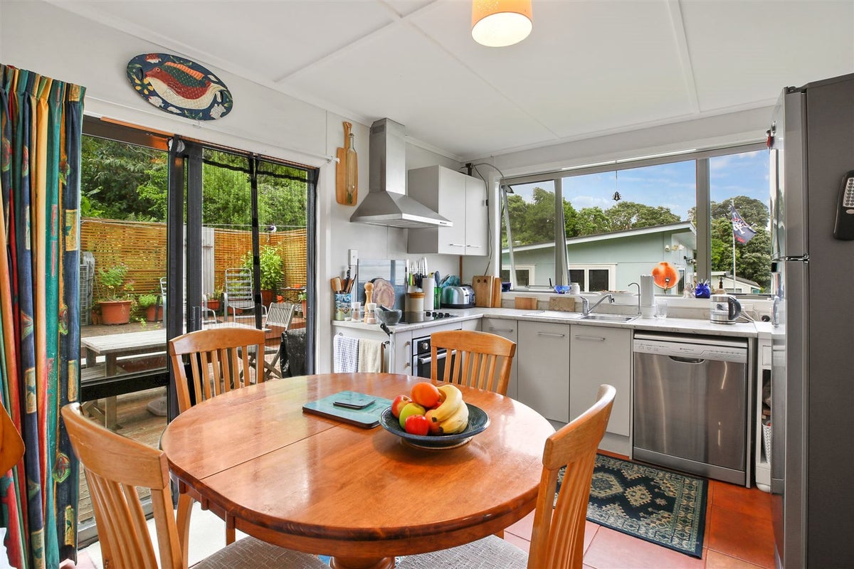 10 Hazlett Road, Te Mata, Thames - Carousel 2