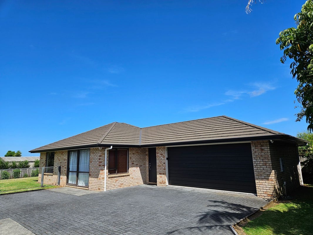 12B Lake Ora Road, Kamo, Whangarei - Carousel 1