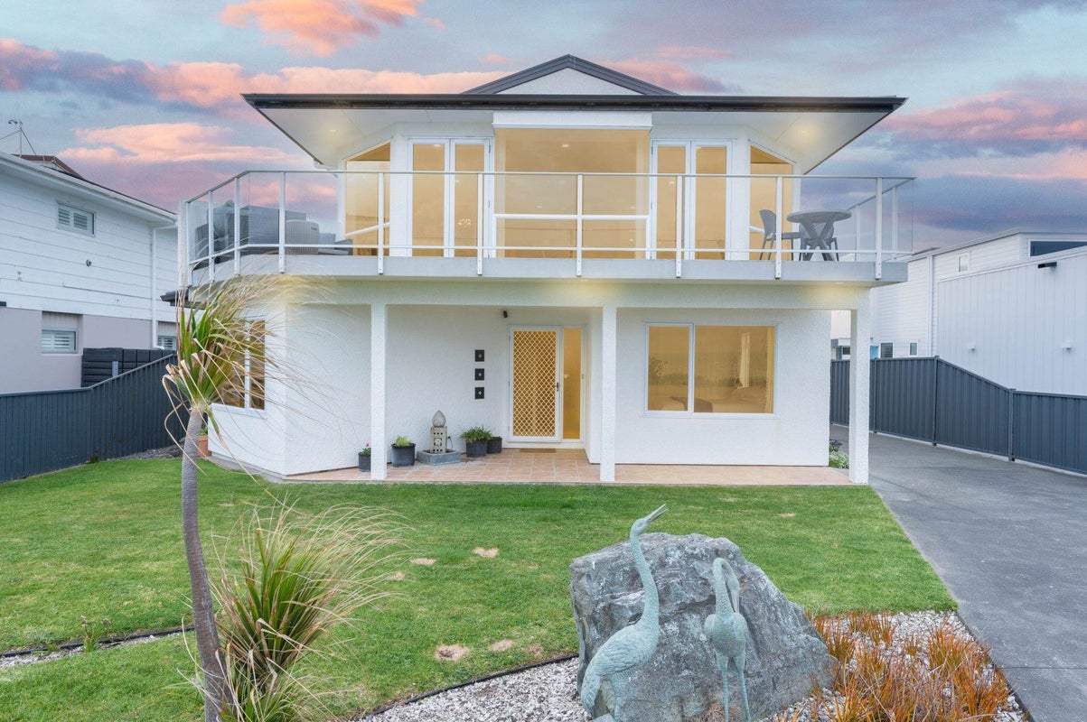 134 North Shore Road, Eskdale, Napier - Carousel 2