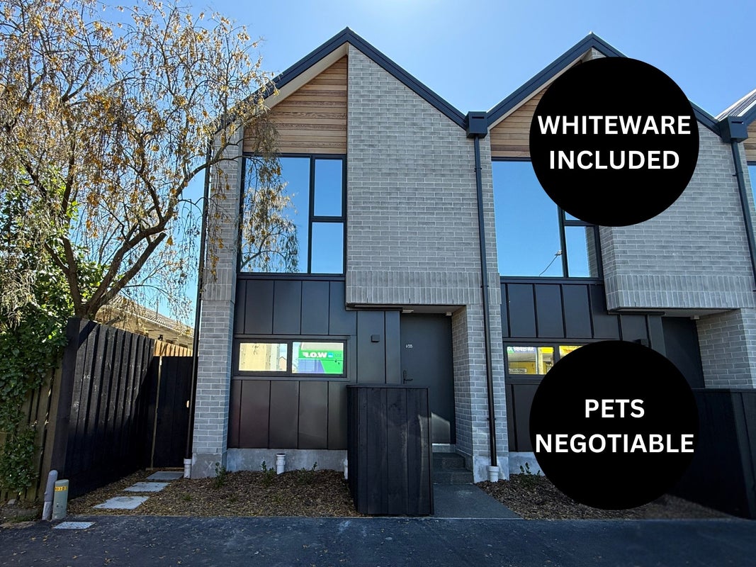 2/192 Hills Road, Edgeware, Christchurch - Carousel 1